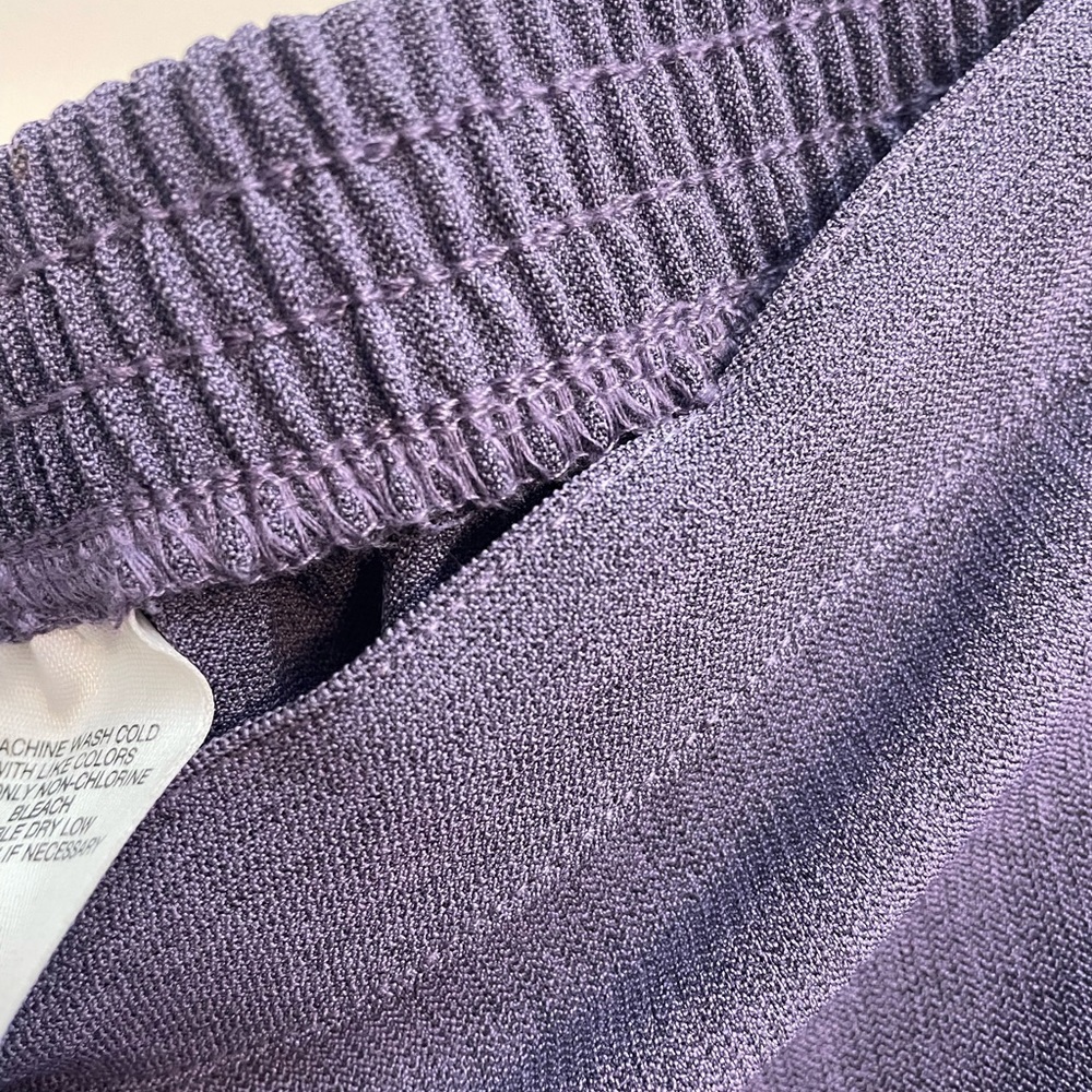 Women’s Light Purple Pants - Picture 4 of 6